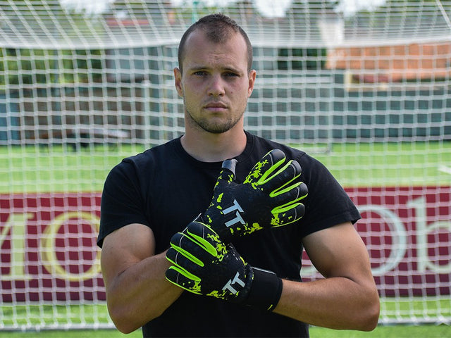 AERO černá Junior NC