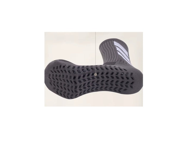 Explosive grip socks